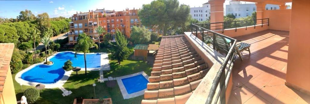 Gatu Premium Atico Sotavento Playa, Parking, Terraza, Piscinas, Wifi Y Aire Acc , " Preferente Mayores De 25 Anos Y Familias " El Puerto de Santa Maria Ngoại thất bức ảnh