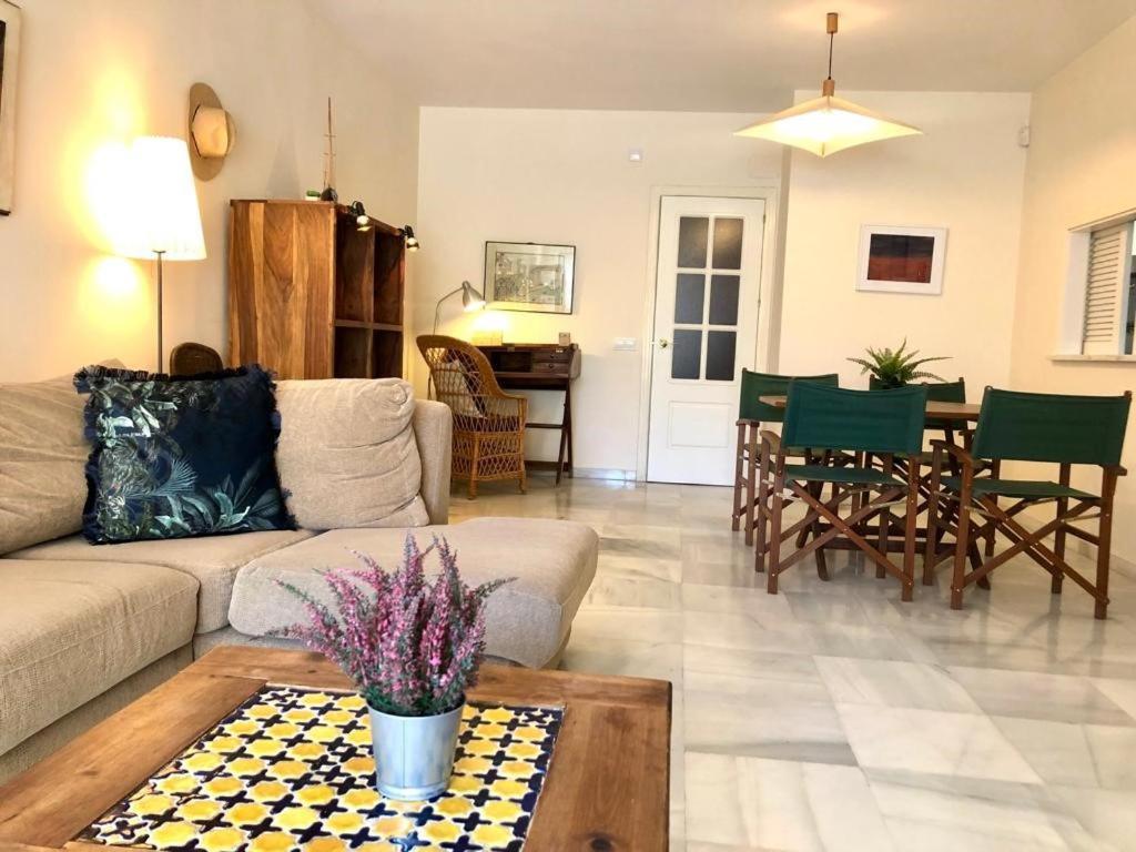 Gatu Premium Atico Sotavento Playa, Parking, Terraza, Piscinas, Wifi Y Aire Acc , " Preferente Mayores De 25 Anos Y Familias " El Puerto de Santa Maria Ngoại thất bức ảnh